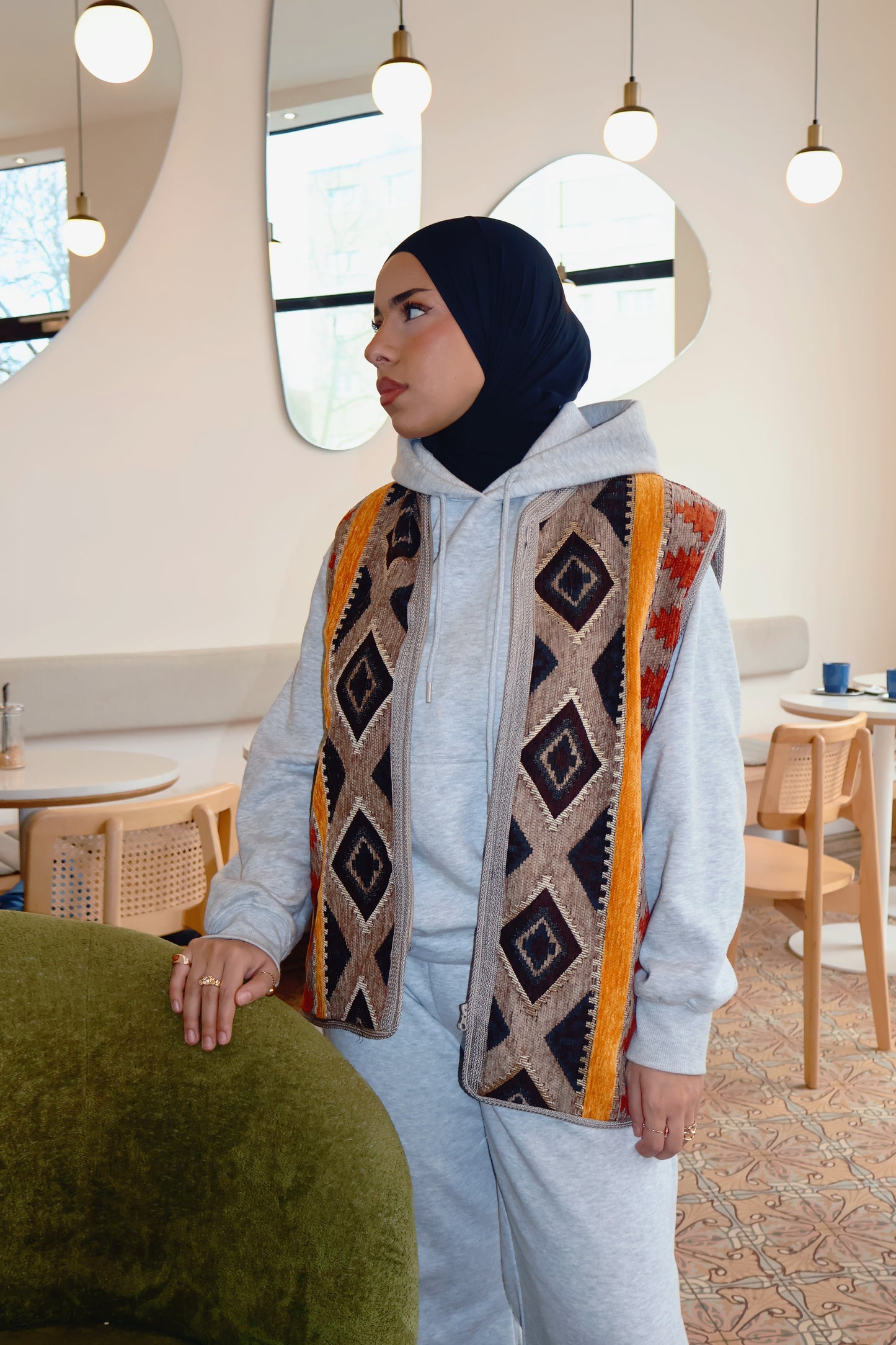 Veste sans manches tissus sedari